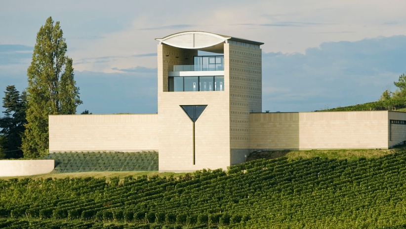 CHATEAU FAUGERES vinery